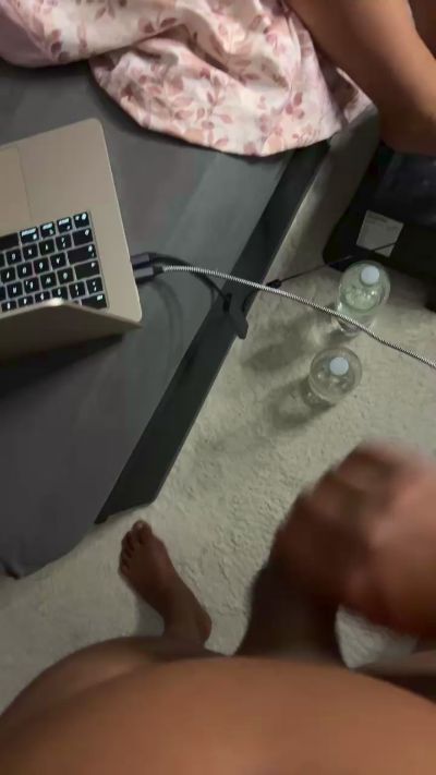 Badboy4200 live cam on Cam4