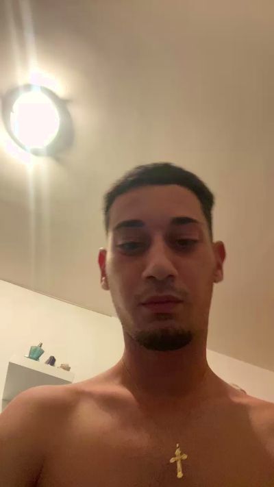 Badboyy196 webcam