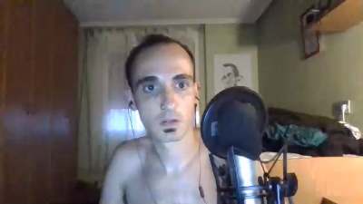 BaiHoixe live cam on Cam4