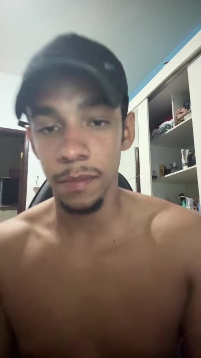 Baianin live cam on Cam4