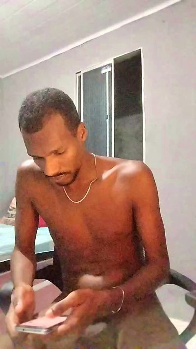 Baiano21cm live cam on Cam4