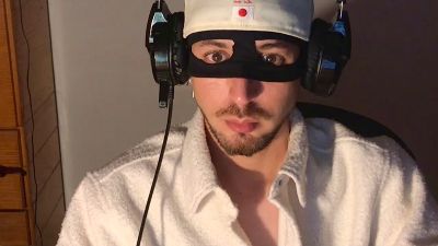 Bakhos live cam on Cam4