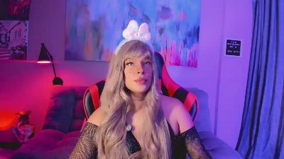 Balerian18 live cam on Cam4