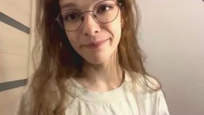 BambiHipkins live cam on Cam4