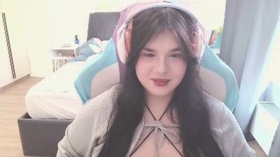 BambiTison live cam on Cam4