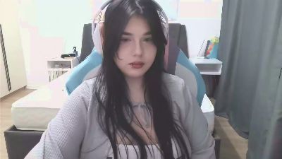 BambiTison live cam on Cam4