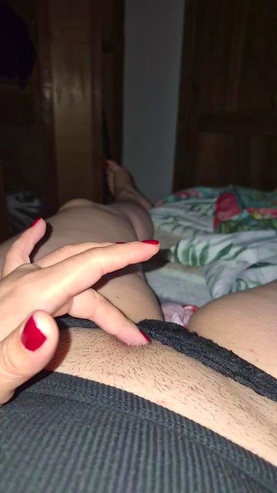 Bambola_85 live cam on Cam4