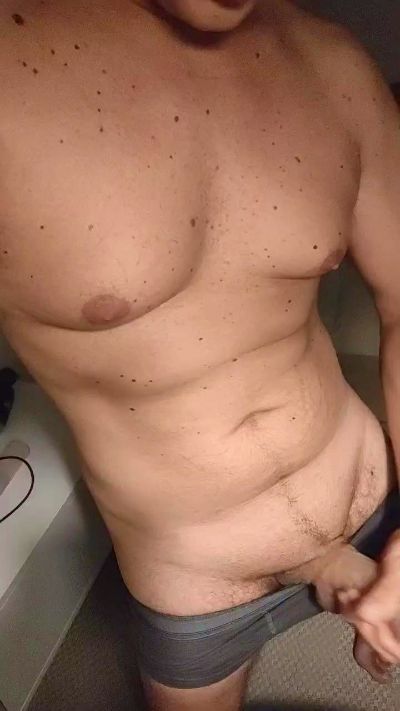 Bamboo1983 live cam on Cam4