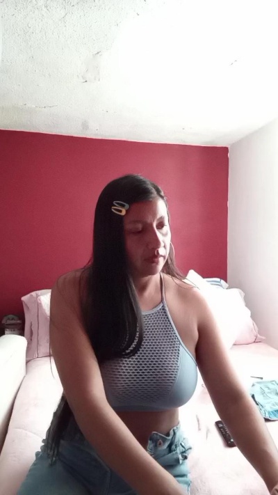 BambySafre live cam on Cam4