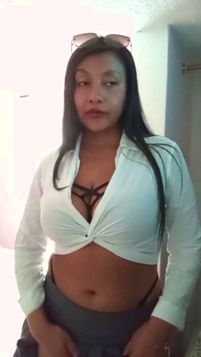 BambySafre live cam on Cam4