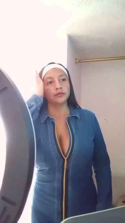 BambySafre live cam on Cam4