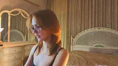 BarabaraKinn live cam on Cam4