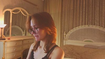 BarabaraKinn live cam on Cam4