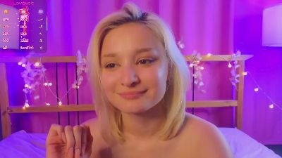 BarbaraFinch live cam on Cam4