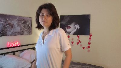 Barbara_Little live cam on Cam4