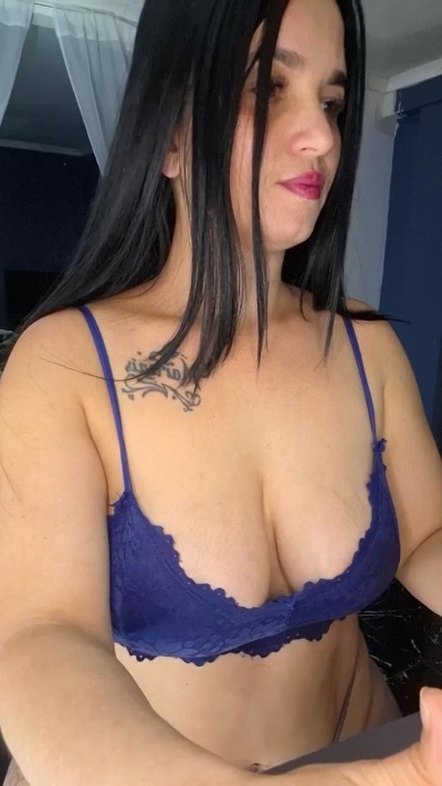 Barbaracamil live cam on Cam4