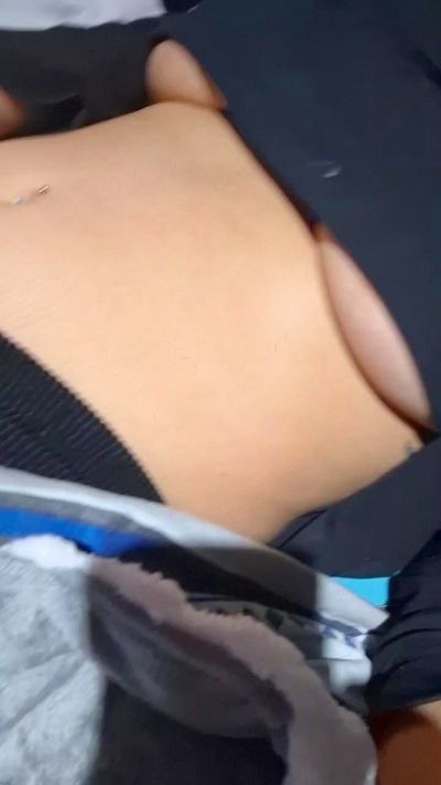 Barbaracamil live cam on Cam4