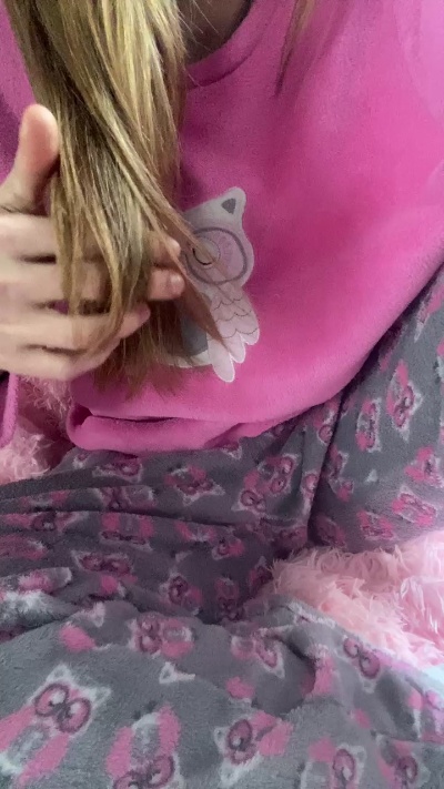 Barbie1986 webcam cam4 model stream image