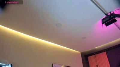 BarbieFox9 live cam on Cam4