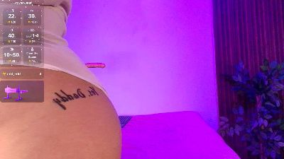 BarbieFox9 live cam on Cam4