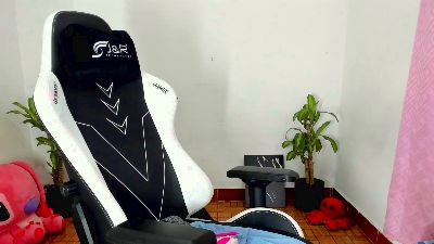 Barbie_Collin live cam on Cam4