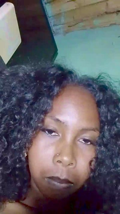 Barbiechoco live cam on Cam4