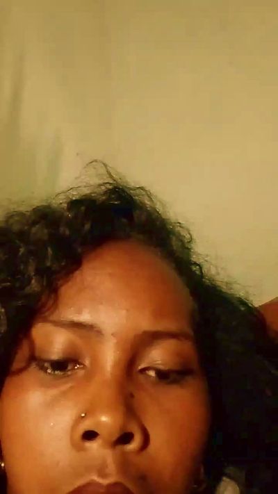 Barbiechoco live cam on Cam4