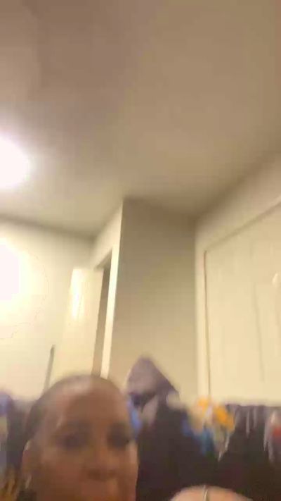 Barbiedoll1k webcam