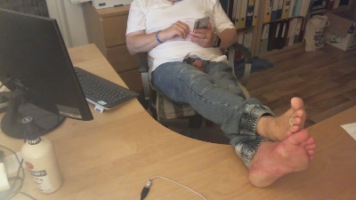 BarefootD live cam on Cam4