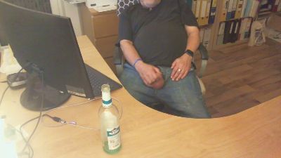 BarefootD live cam on Cam4