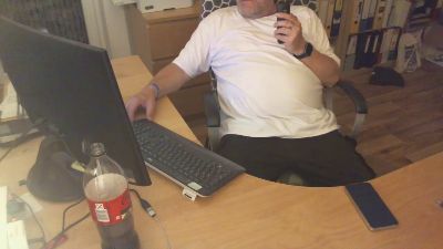 BarefootD live cam on Cam4