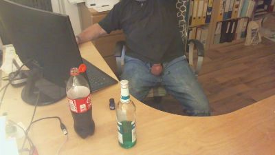 BarefootD live cam on Cam4