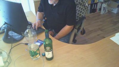 BarefootD live cam on Cam4