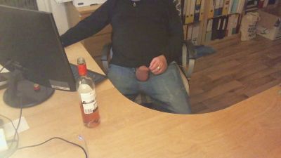 BarefootD live cam on Cam4