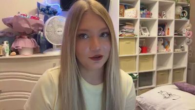 BariMattingly live cam on Cam4