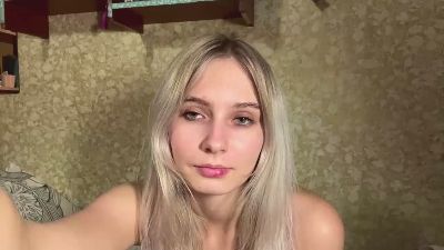BarrieBernardo live cam on Cam4