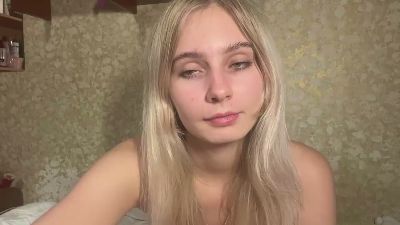 BarrieBernardo live cam on Cam4