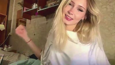 BarrieBernardo live cam on Cam4