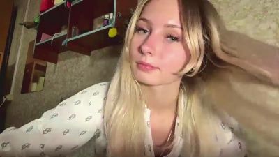 BarrieBernardo live cam on Cam4