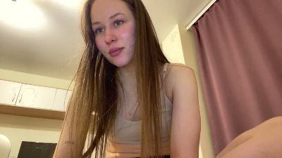 BarriePelotte live cam on Cam4