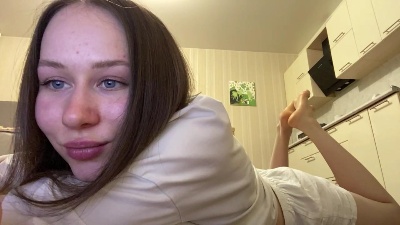 BarriePelotte live cam on Cam4