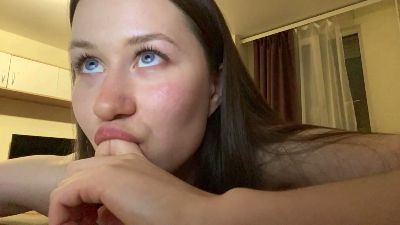 BarriePelotte live cam on Cam4