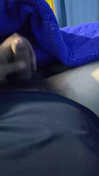 Bartoh2 live cam on Cam4
