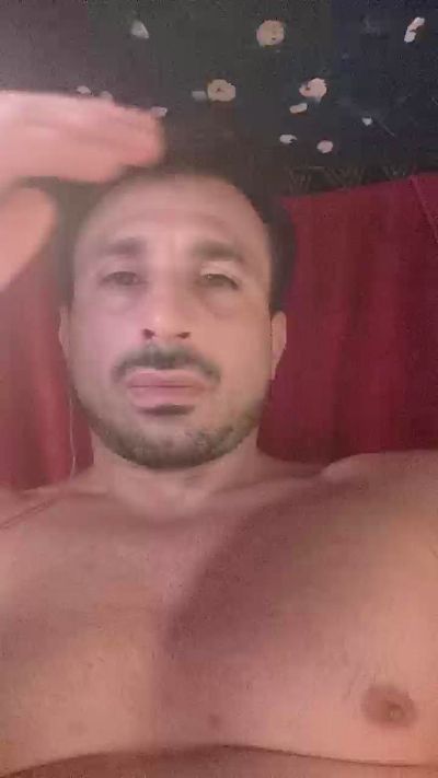Bartolomeo666 live cam on Cam4