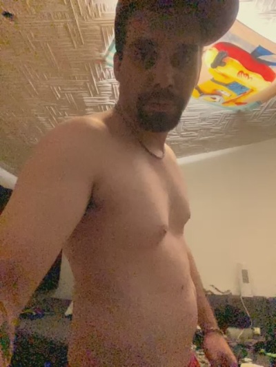 Bassking1993 live cam on Cam4