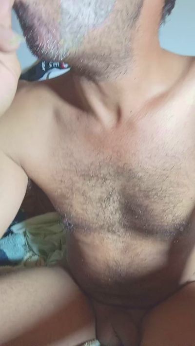 Basstinasso live cam on Cam4
