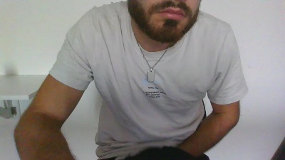 Bast202 live cam on Cam4