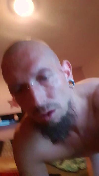 video live chat Basti84geil