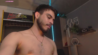 Bastiaan_MCcorm live cam on Cam4
