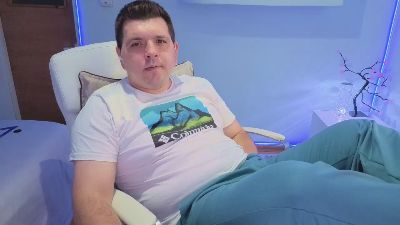 Basy8 live cam on Cam4